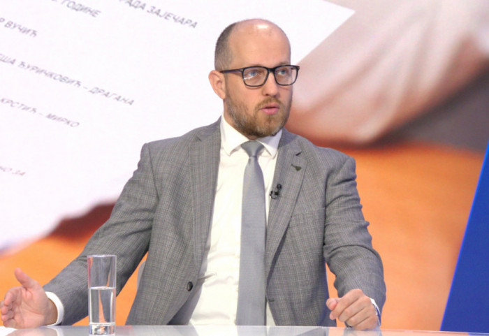 (VIDEO) Analitičar: SNS skrenuo udesno i izgubio proevropsko krilo, studenti uspeli da mobilišu izborne apstinente