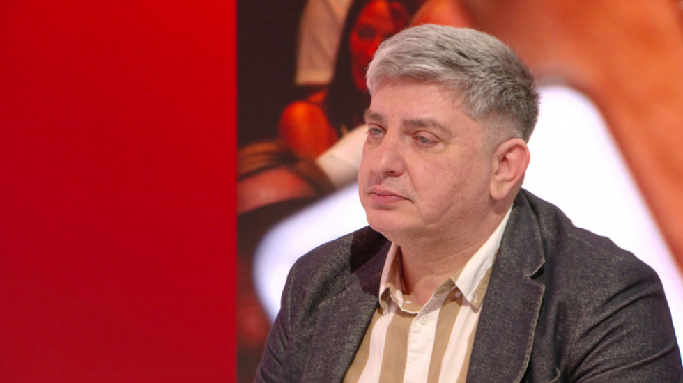 Novinar Nikola Tomić u "Sintezi": SNS ne mora svuda da nastupa kao buldožer, studentski pokret odavno nije studentski