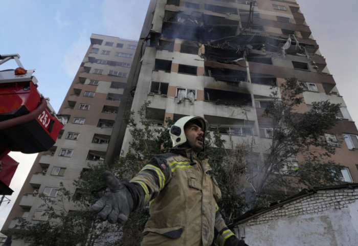 (FOTO) Rat Izraela i Irana: Ubijeni iranski generali i naučnici, meta nuklearna postrojenja, Teheran lansirao dronove