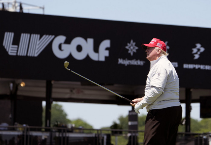 Tramp prijavio više od 600 miliona dolara prihoda od kriptovaluta, golf klubova i drugih poslovnih aktivnosti