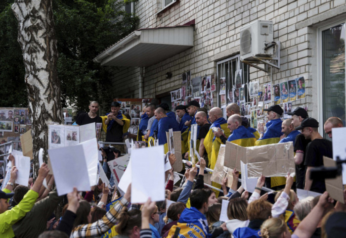 Završen proces razmene zarobljenika i poginulih, u Ukrajinu vraćeno 6.000 tela stradalih