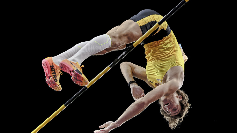 Duplantis 12. put oborio svetski rekord u skoku motkom, preskočivši 6,28 metara
