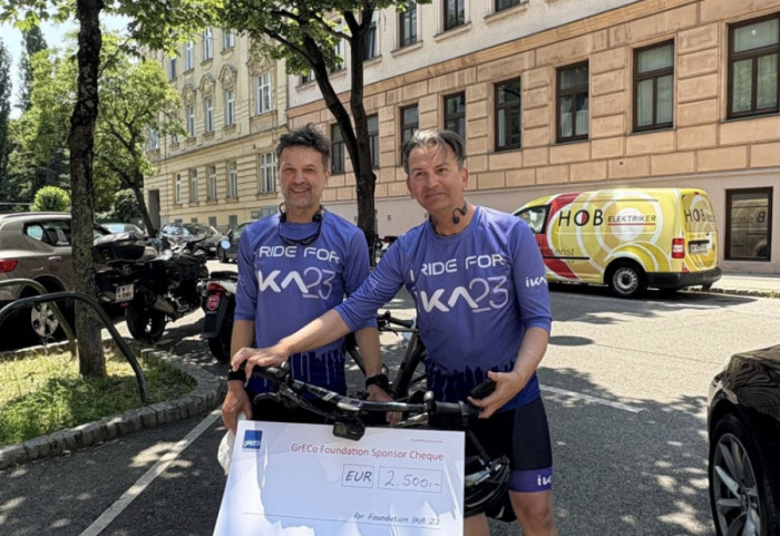 "Ride for IKA 23": Prešao 624 kilometra biciklom do Beča da bi promovisao fondaciju posvećenu nastradaloj ćerki (12)