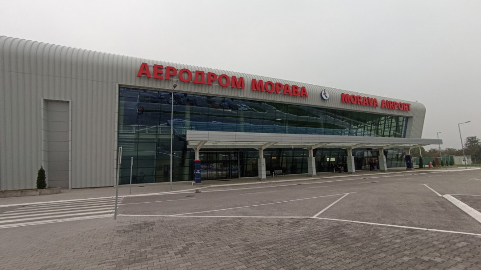Sa aerodroma Morava uspostavljena linija ka Tivtu, dva puta nedeljno tokom leta