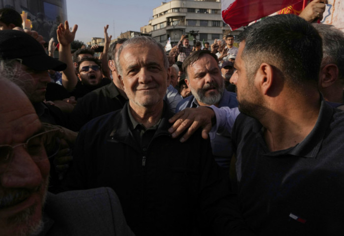 Pezeškijan: Iran poptuno spreman za novi rat sa Izraelom, primirje neće potrajati