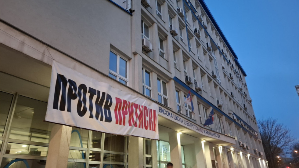 MUP: Policija nije pozvana na studente, iz VIŠER prijavljeno da je nestao žig za overu diploma