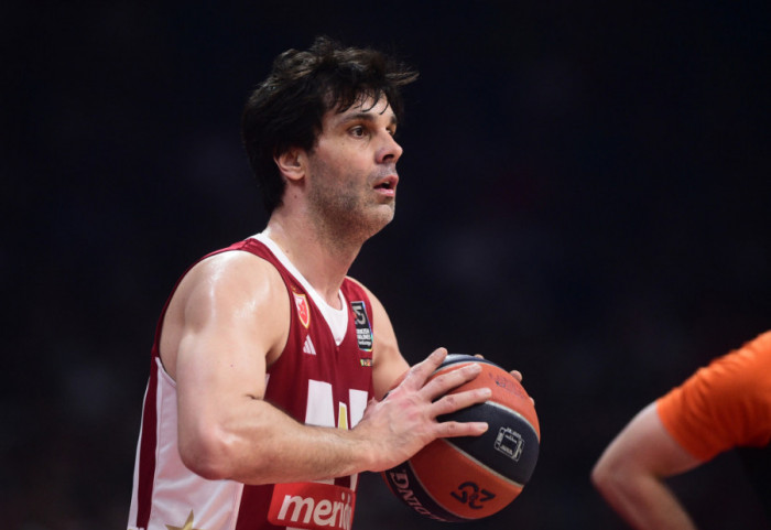 "Hvala košarko, vidimo se": Miloš Teodosić završio profesionalnu karijeru