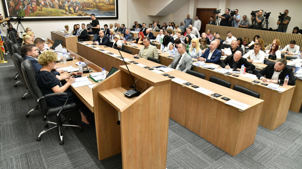 (FOTO) Sednica Skupštine Beograda: Usvojen rebalans budžeta za 2025. godinu