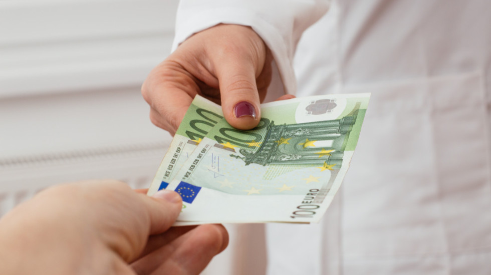 Hiljade hrvatskih građana ostalo bez novca u piramidalnoj prevari, mislili da ulažu u kriptovalute