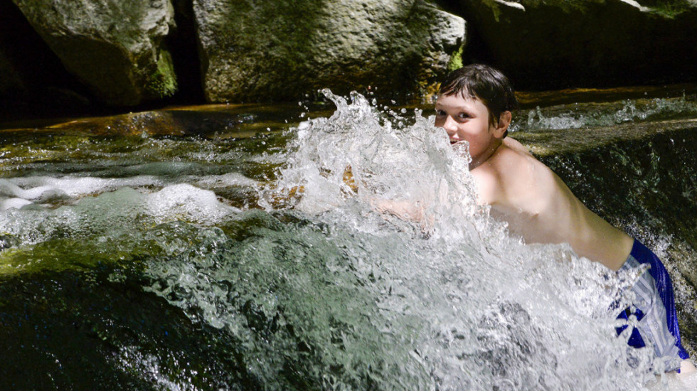 RHMZ upozorio na visoke temperature do utorka i mogućnost požara na otvorenom