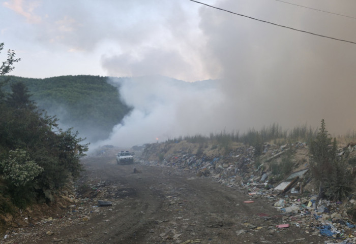 Vanredna situacija u delu opštine Priboj zbog požara na deponiji, apel građanima da povedu računa o bezbednosti