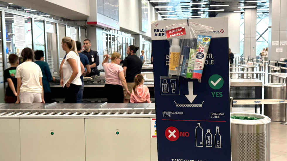 Kineskinja (47) uhapšena na aerodromu u Beogradu: Ostavila novac na šalteru granične policije da bi izbegla kontrolu