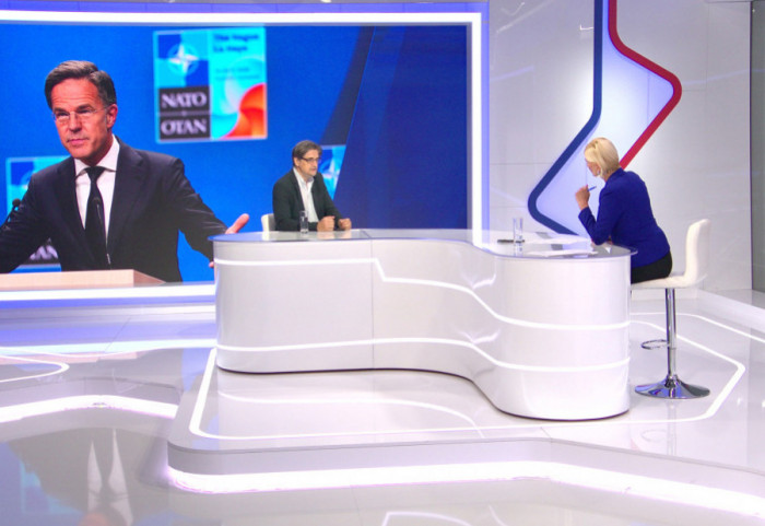 (VIDEO) Analitičari o mogućem Trećem svetskom ratu: "NATO podilazi Trampu izjavama protiv Putina, nema razloga za strah"