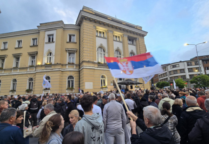 Protest u Užicu zbog hapšenja sedmoro građana, blokiran magistralni put Užice-Zlatibor