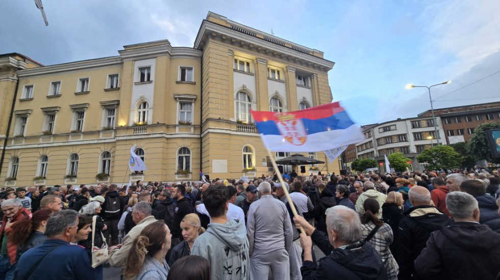 Protest u Užicu zbog hapšenja sedmoro građana, blokiran magistralni put Užice-Zlatibor