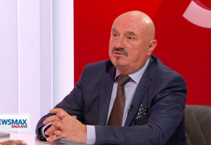 Advokat Petronijević u Sintezi: Iza protesta u Srbiji stoji Evropska unija, kako bi destabilizovala državu