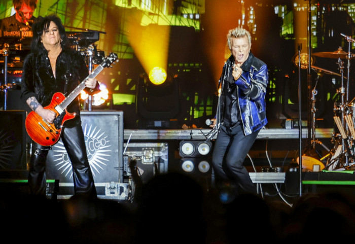 (FOTO) Billy Idol posle 11 godina u Beogradu, pokazao da njegova muzika ne zna za granice ni generacije