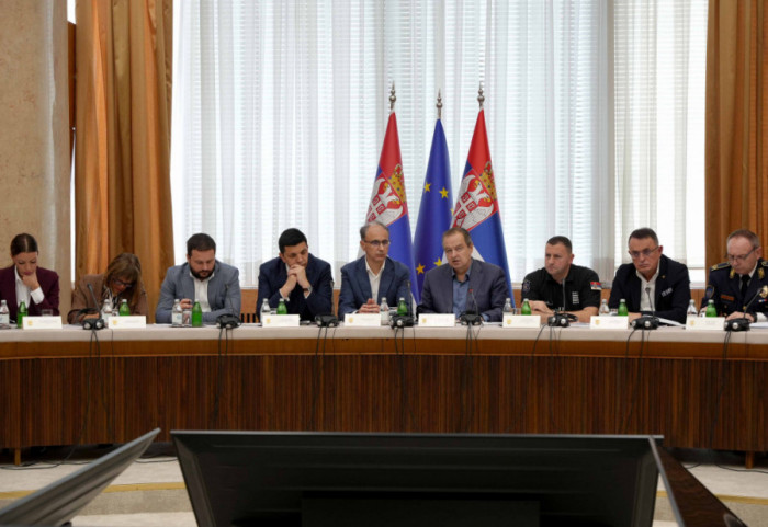 Vanredno zasedao Republički štab za vanredne situacije: Od 1. juna zabeleženo skoro 6.000 požara i eksplozija