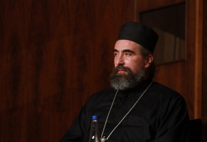 Mitropolit Metodije saslušan u policiji zbog besede na liturgiji u manastiru Podmaine