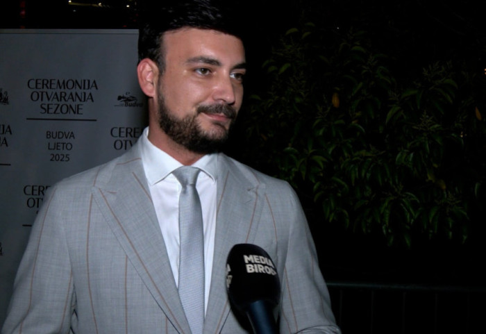 Pretučen predsednik Opštine Budva Nikola Jovanović, tvrdi da su ga napala braća Mitrović