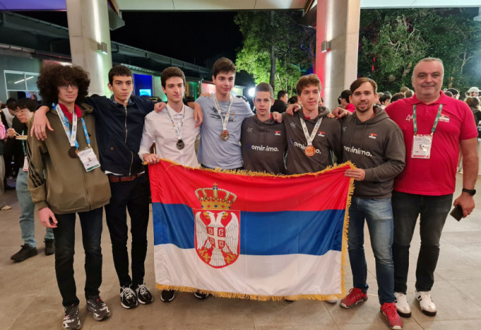 Četiri medalje i pohvale: Tim Srbije izuzetan na Međunarodnoj matematičkoj olimpijadi u Australiji