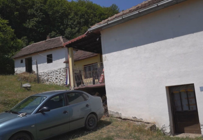 Osumnjičeni za ubistvo bivše supruge i sina (7) bio osuđen zbog nasilja u porodici