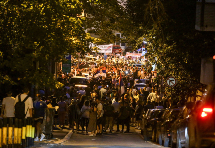 Protestne šetnje u Beogradu, Šapcu i Zrenjaninu