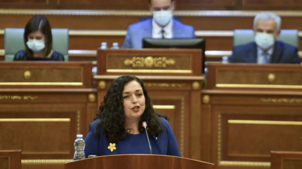 Vjosa Osmani traži odlaganje odluke o obavezi formiranja skupštine za 30 dana