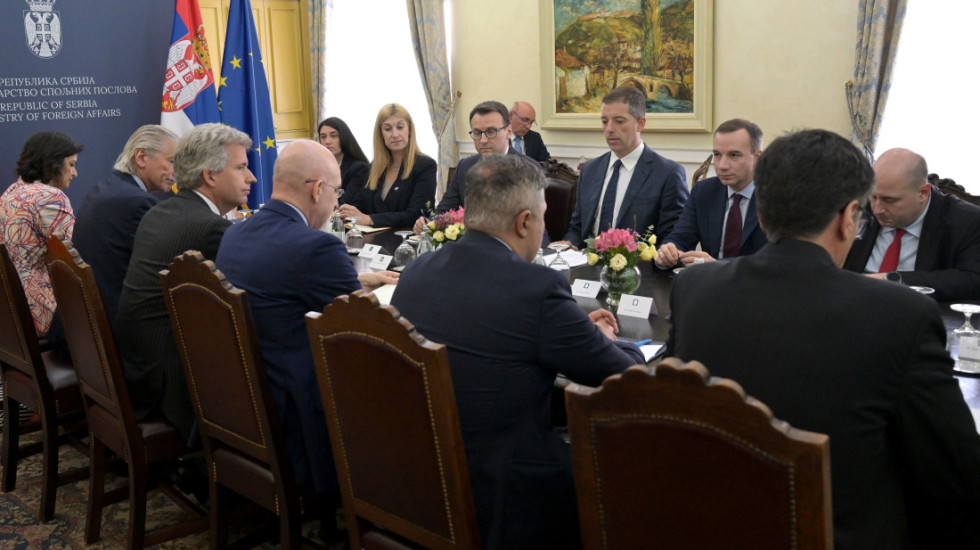 Đurić i Petković sa ambasadorima Kvinte: "Hapšenje Popovića nastavak političkog progona Srba, očekujemo oslobađanje"