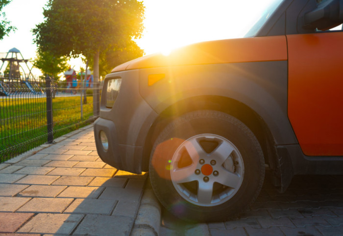 Kako da najefikasnije zaštitite automobil od sunca