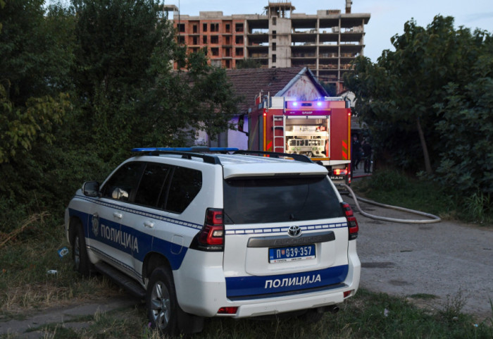 Požar u zgradi u Lazarevcu, jedna osoba prevezena u bolnicu