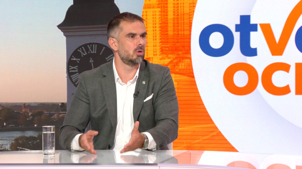 (VIDEO) Gradonačelnik Novog Sada: Postojeća barutana biće pretvorena u kapelu, železnička stanica se vraća u funkciju