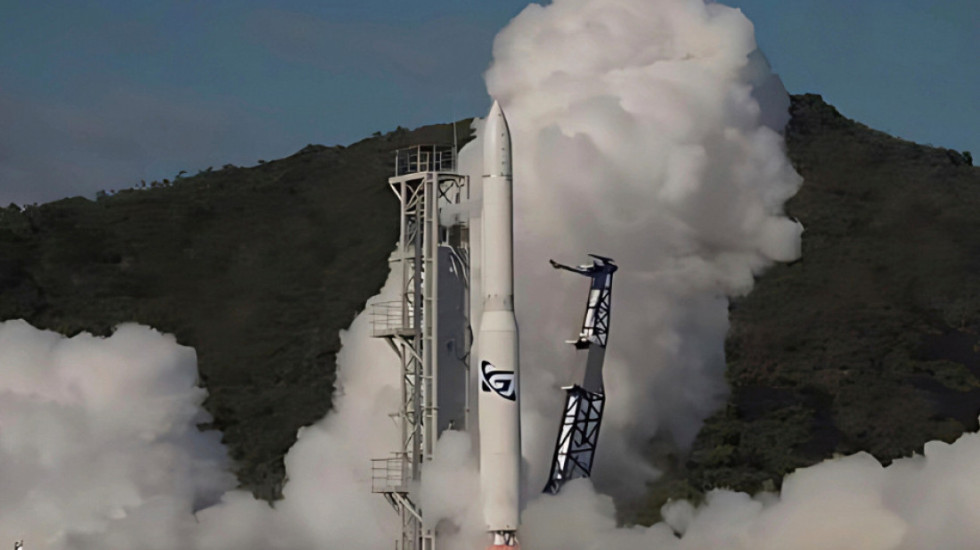 (FOTO/VIDEO) Prva orbitalna raketa proizvedena u Australiji srušila se nakon 14 sekundi leta