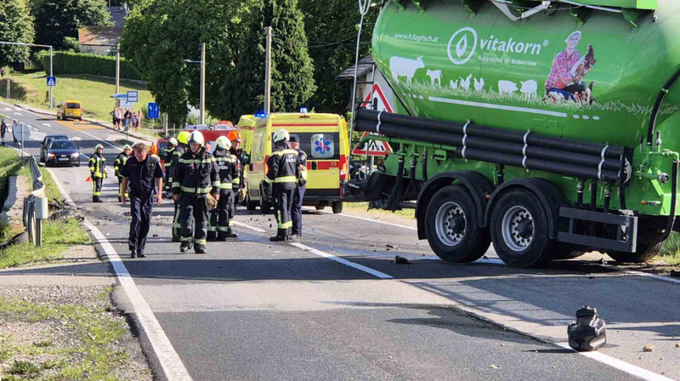 Muškarac (30) i jednogodišnja beba poginuli u teškoj saobraćajnoj nesreći kod Varaždina
