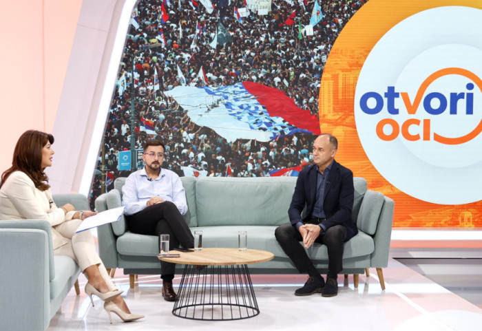 (VIDEO) Tenzije u Novom Pazaru: Vuletić upozorava na politizaciju sukoba, Obrknežev brani postupke vlasti