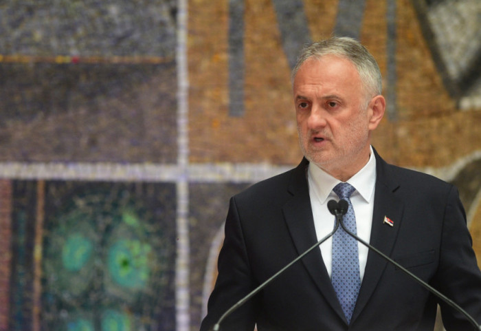 "Stav nedelje" u 19 sati, gost Zoran Gajić