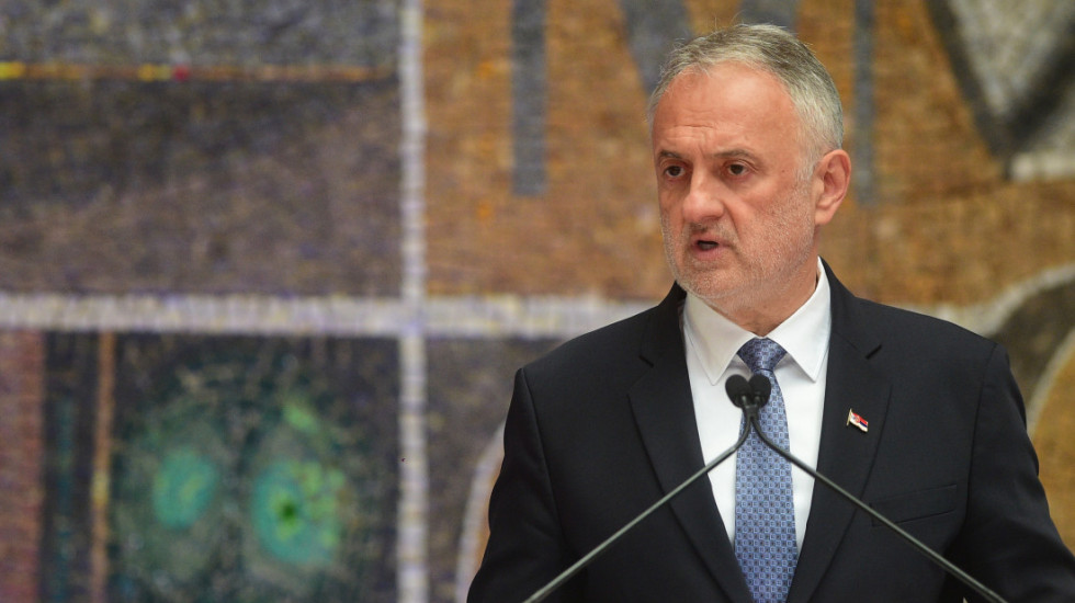 "Stav nedelje" u 19 sati, gost Zoran Gajić