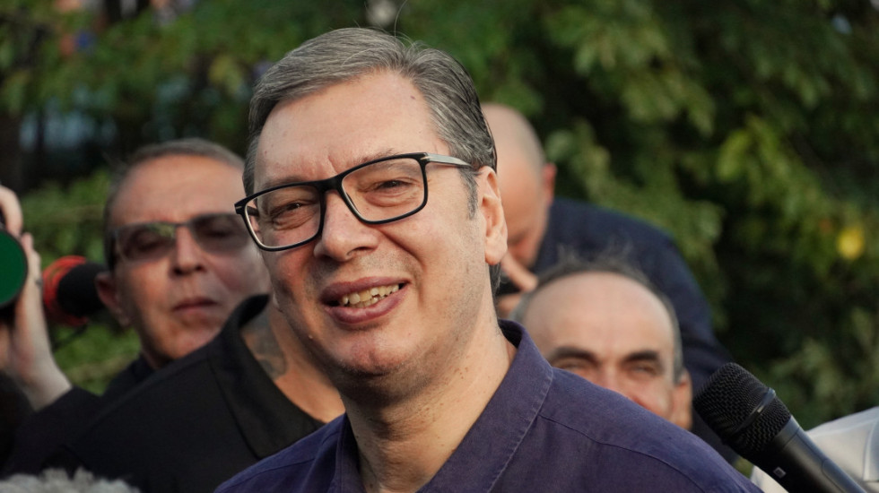 (VIDEO) Vučić posetio Glišića: Darko je bolje, razgovarao sam sa njim