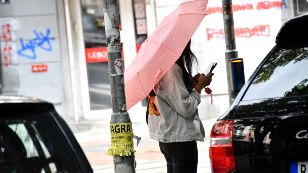 Oblačno i hladno vreme, mestimično s kišom: Temperatura do 13 stepeni
