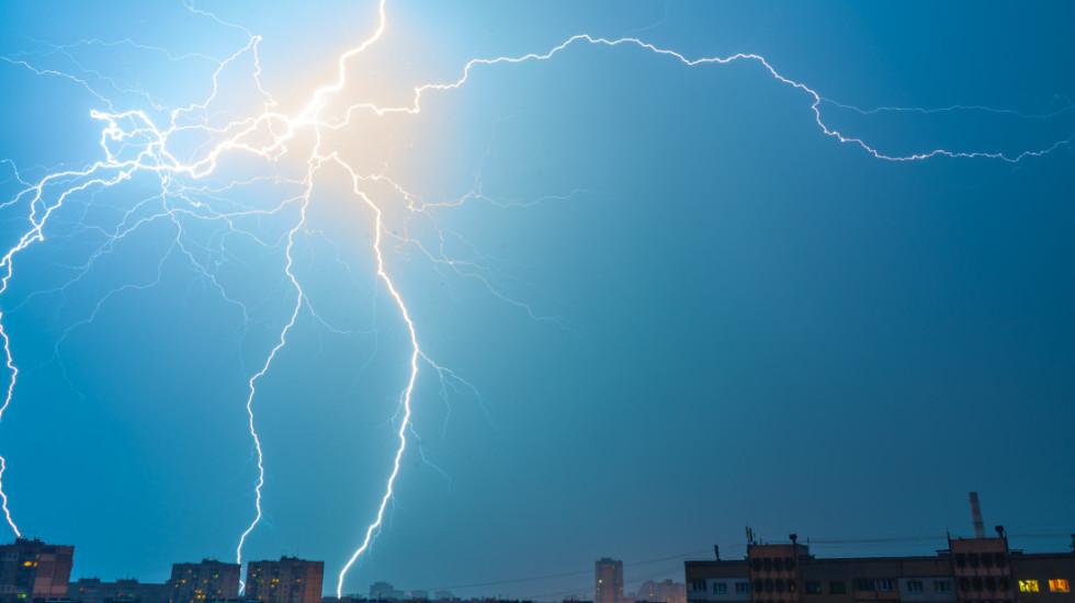Meteorolog Todorović: Gotovo 10 ljudi godišnje u Srbiji strada od udara groma