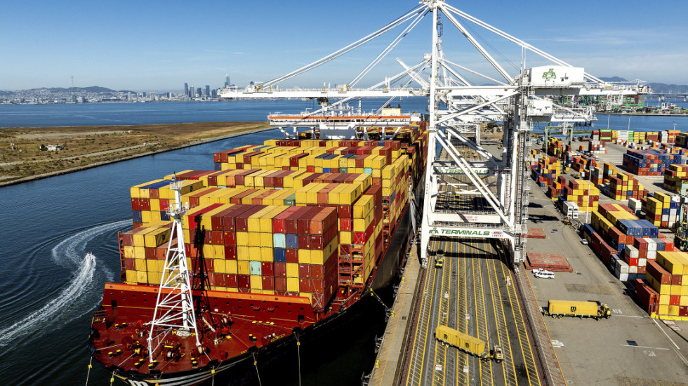 Nove globalne carine SAD od 10 odsto stupile na snagu