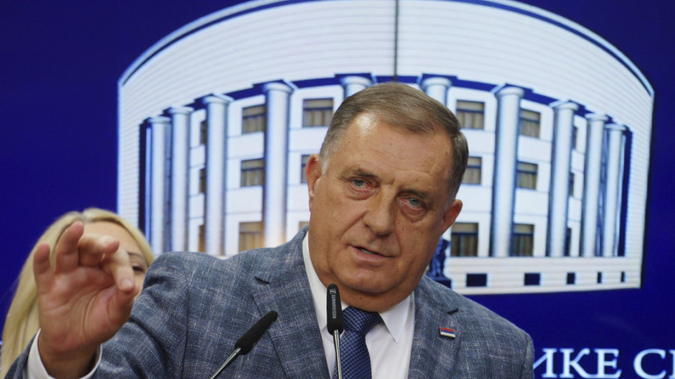 Dodik: Republika Srpska ili će se distancirati od Sarajeva ili će prestati da postoji