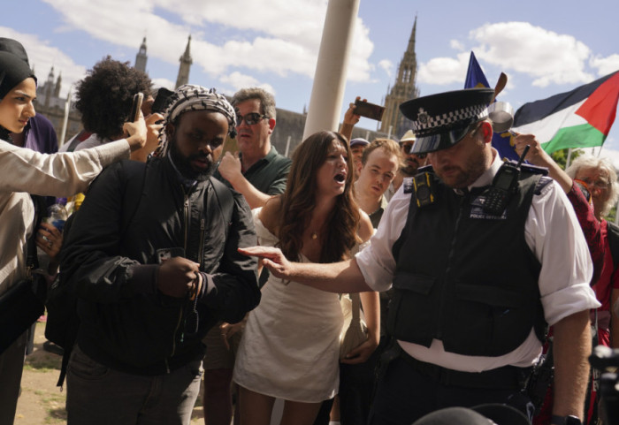 Na propalestinskom protestu u Londonu uhapšena 532 demonstranta
