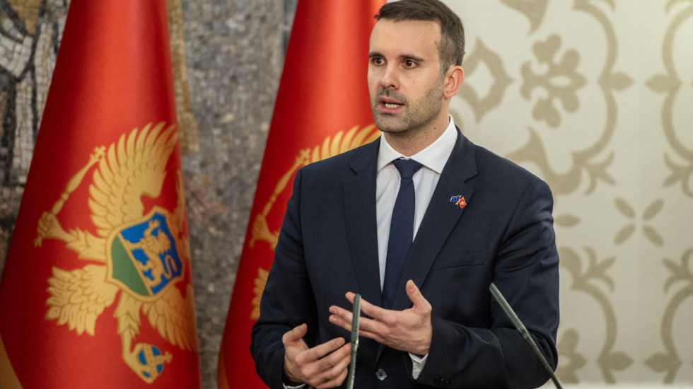 Broj telefona Milojka Spajića objavljen na mreži Iks, dobio je više poziva i uvredljivih poruka