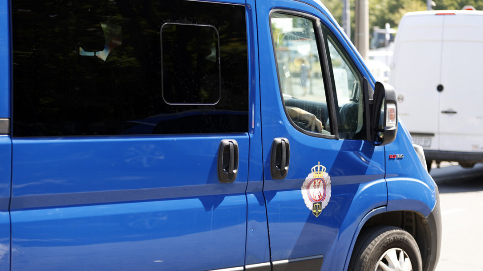 Uhapšene tri osobe zbog izazivanja požara u prodavnici u Valjevu