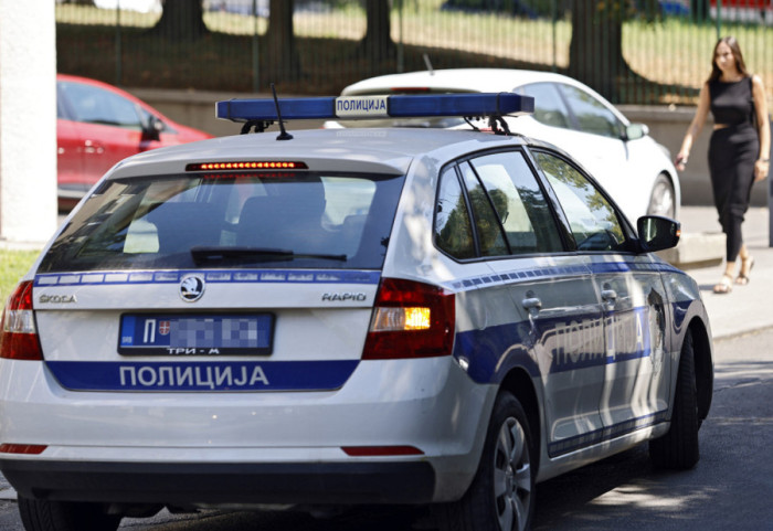 Ubio psa nožem i bacio ga u bazen: Krivična prijava protiv muškarca iz okoline Svrljiga