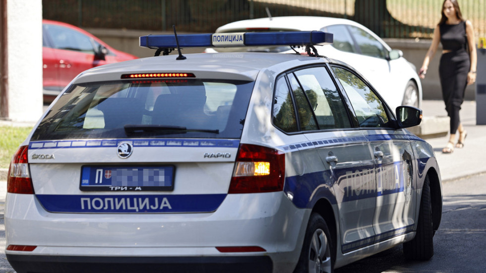 Ubio psa nožem i bacio ga u bazen: Krivična prijava protiv muškarca iz okoline Svrljiga