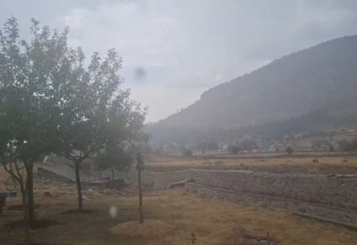 (VIDEO) Olujno nevreme zahvatilo Istru i zapadna područja Hrvatske