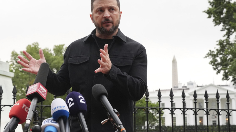 Zelenski: O pitanju teritorija Ukrajine će odlučivati narod - na izborima ili referendumu