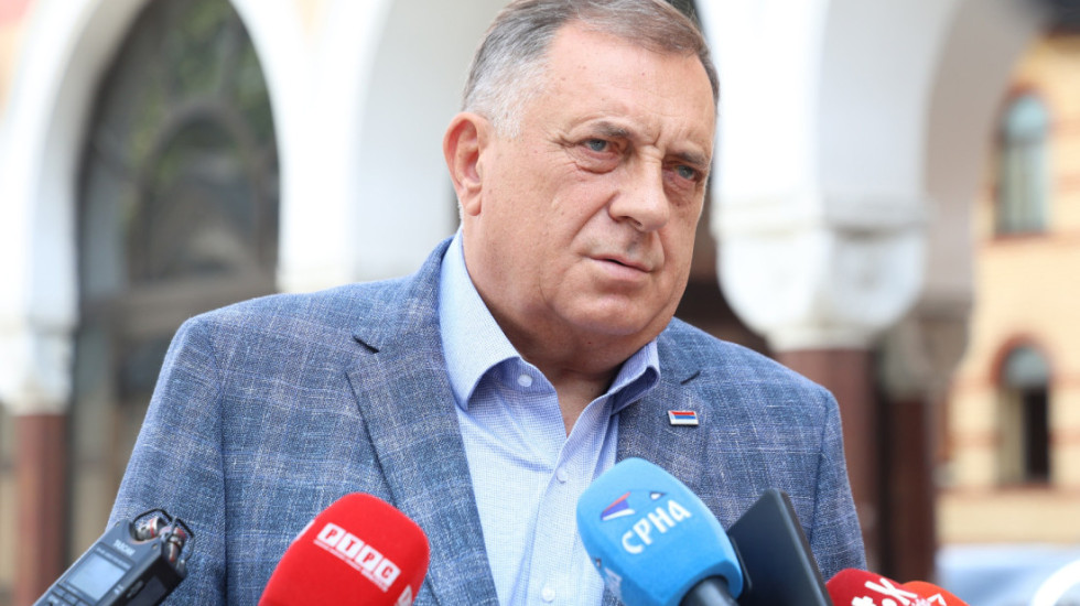 The government of Slovenia banned Milorad Dodik from entering the country